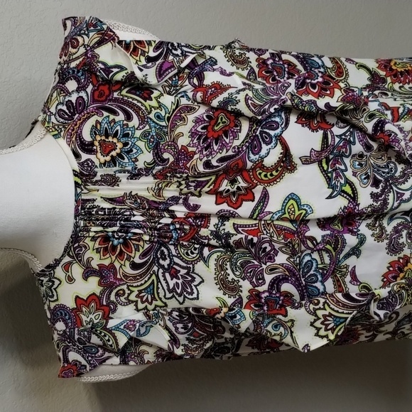 Banana Republic Colorful Sleeveless Paisley Ruffle Pleated Top - Picture 2 of 11